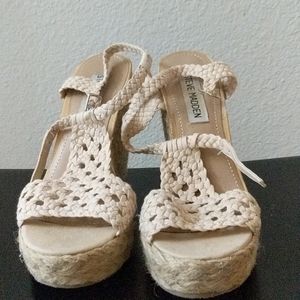 Steve Madden Cream Wedges Size 6.5